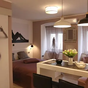  Apartamento Mala Tajna